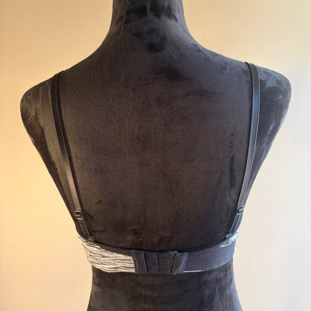Victoria’s Secret PINK Cool & Comfy Wireless Sports Bra Gray Space Dye Sz Small - Picture 9 of 16